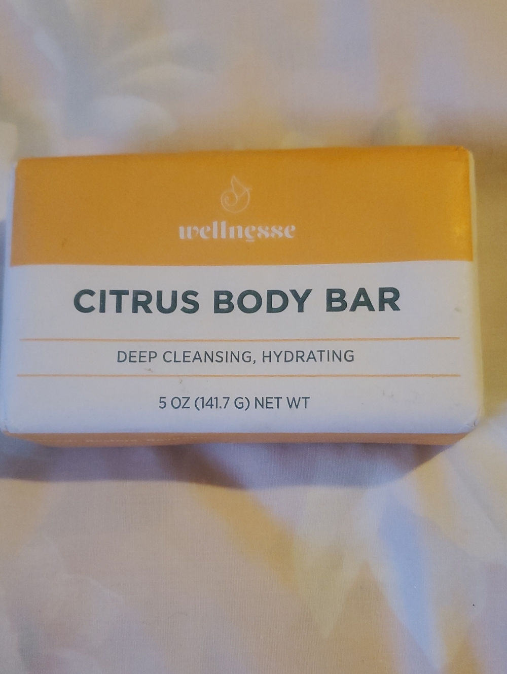Wellnesse Citrus Body Bar Soap Hydrating Deep Cleanse New
